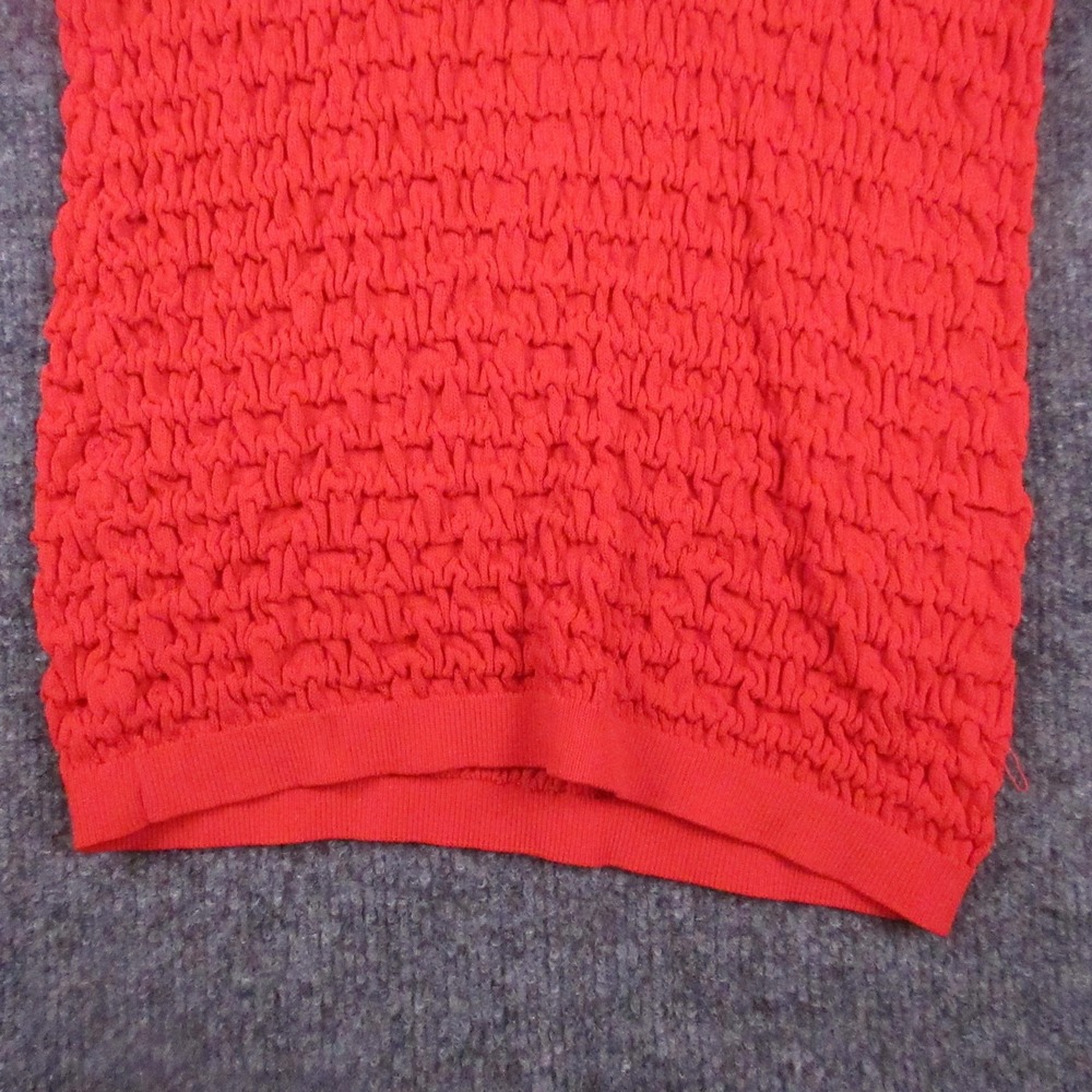 Marled Shirt Womens Small Red Textured Smocked Short Sleeve Knit Tee Top - Picture 4 of 7